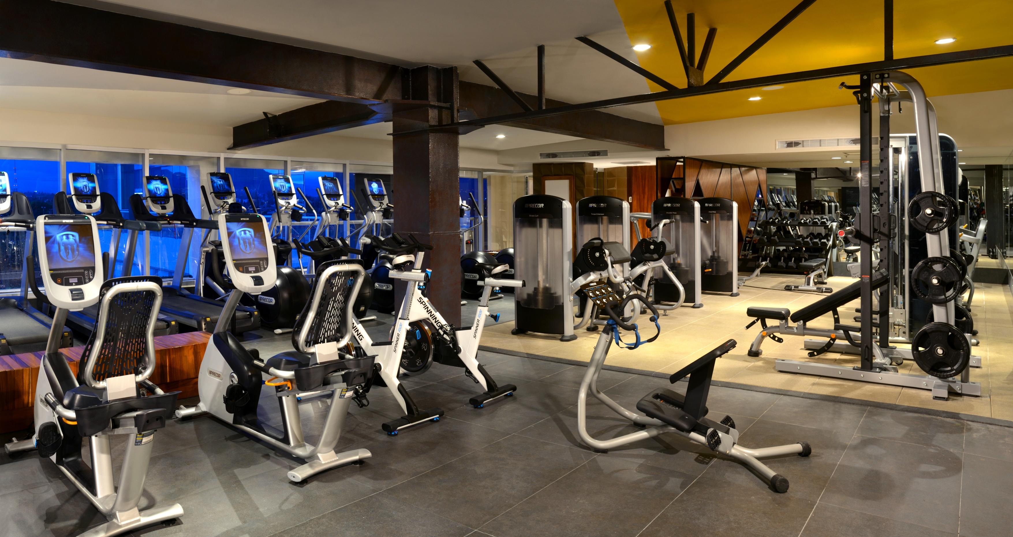 Hard Rock Hotel Guadalajara Zapopan Eksteriør bilde A gym in a hotel